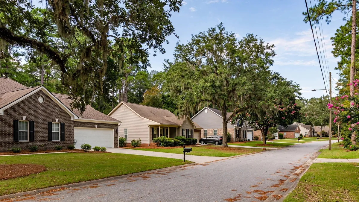 Suburban ranch homes on a Northeast Columbia, SC street